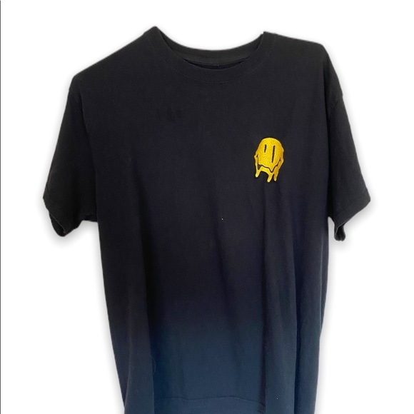 Other - Dripping Smiley Face Graphic Tee